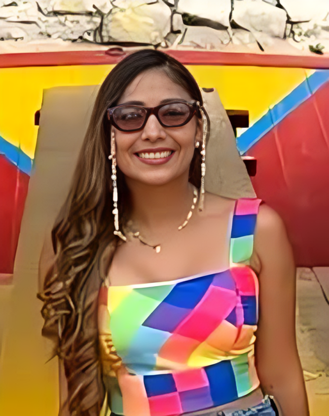 Alexandra Meléndez - Oficial de marketing
